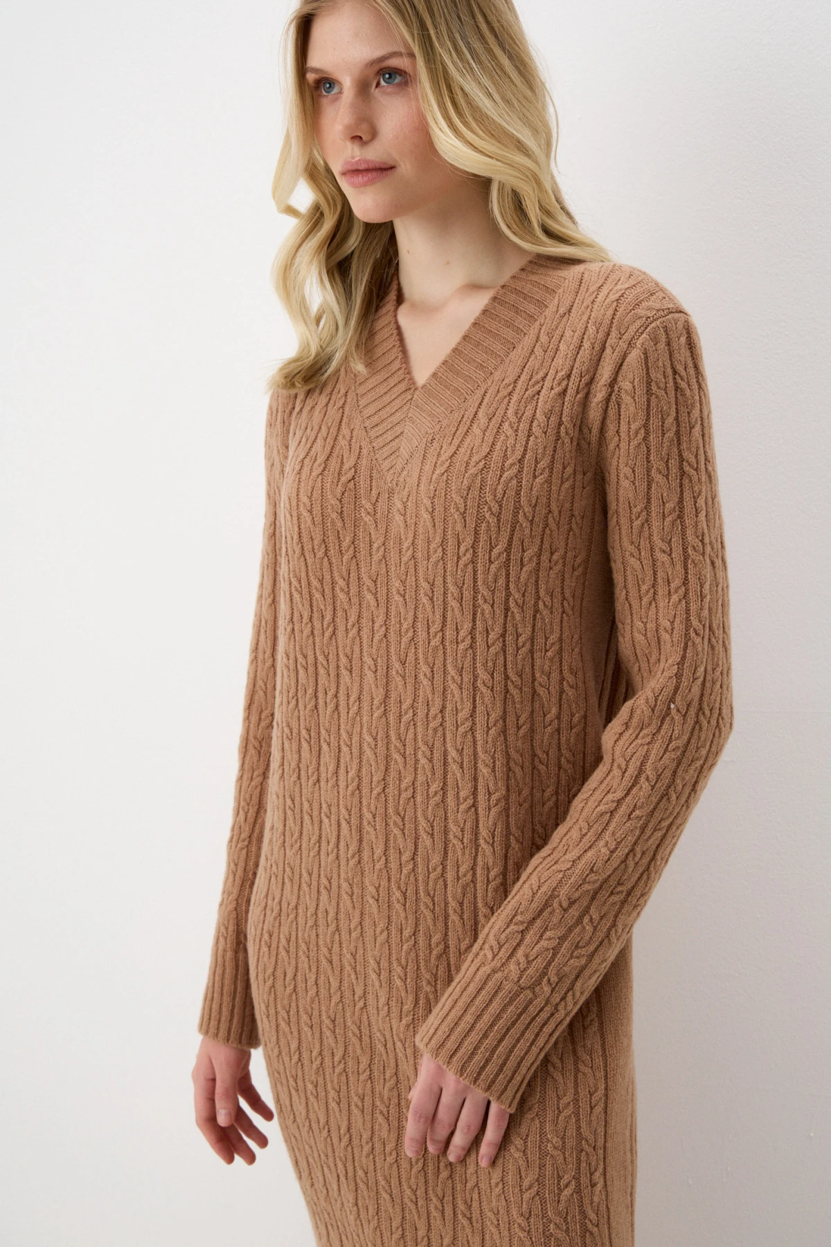 Платье вязаное "Теплые тайны" 2