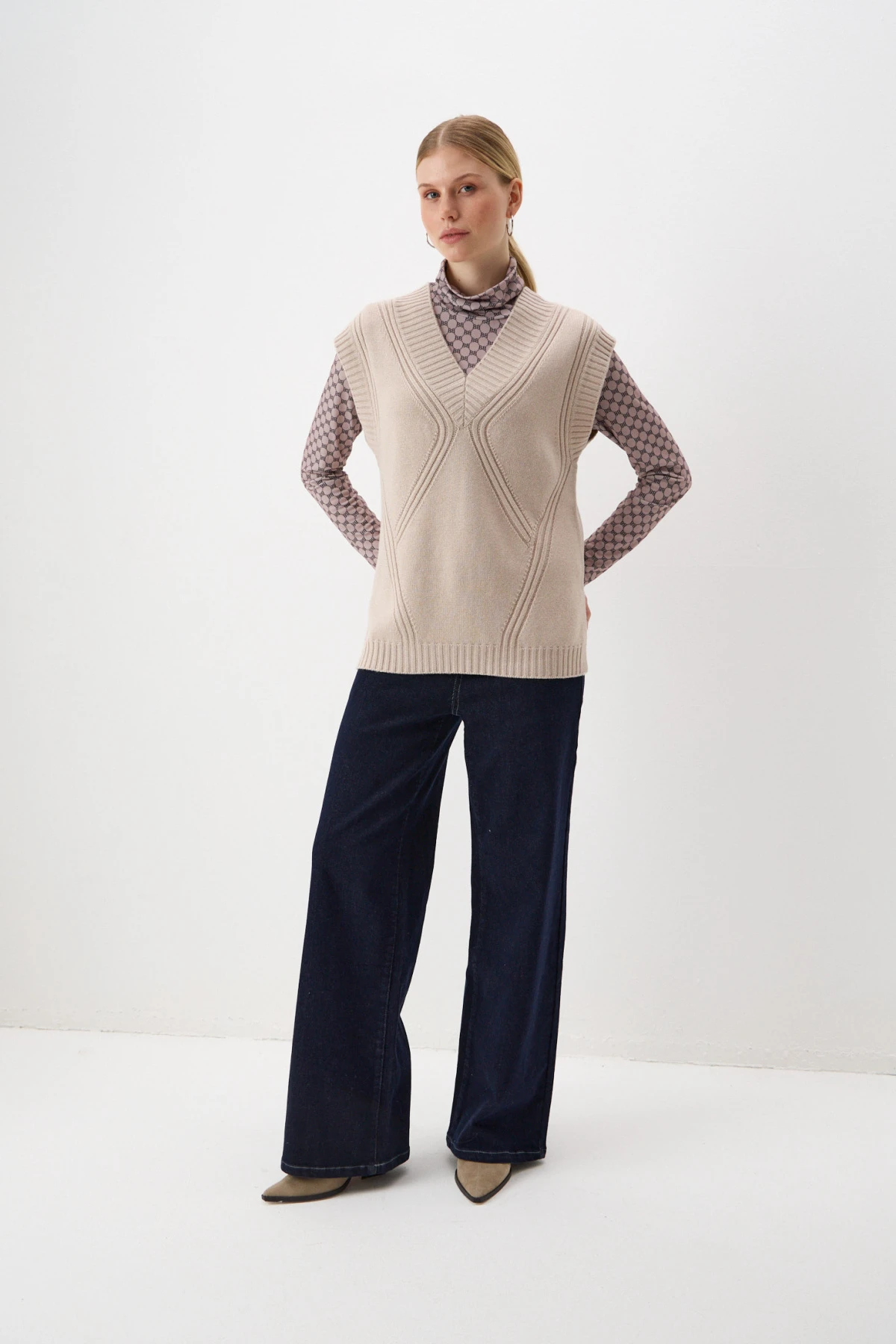 Жилет вязаный "Гармония контрастов" 3