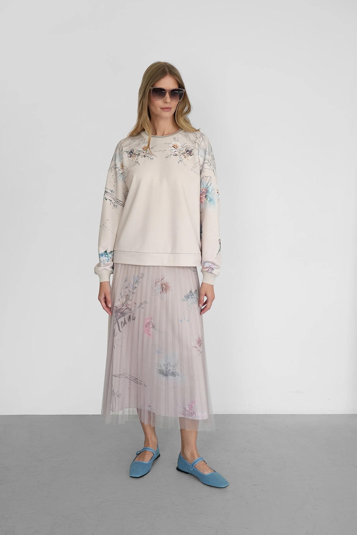 Свитшот &quot;Романтика приключений&quot; 2