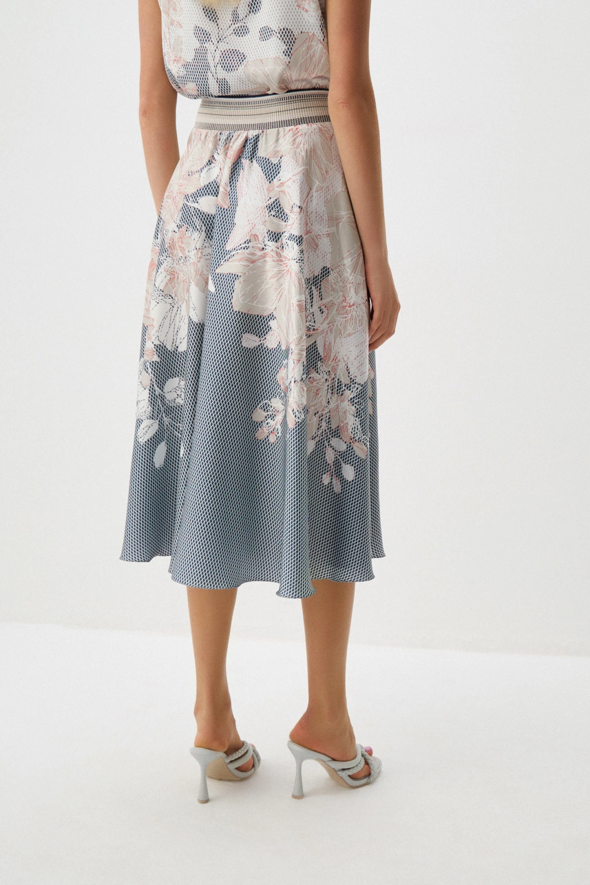 Юбка  "Вернисаж" 2