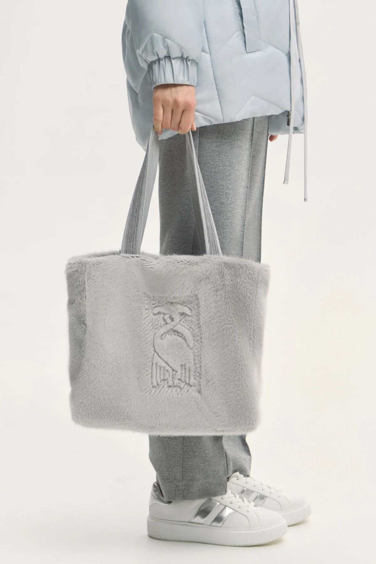 Сумка серая &quot;Крылья любви&quot; 0