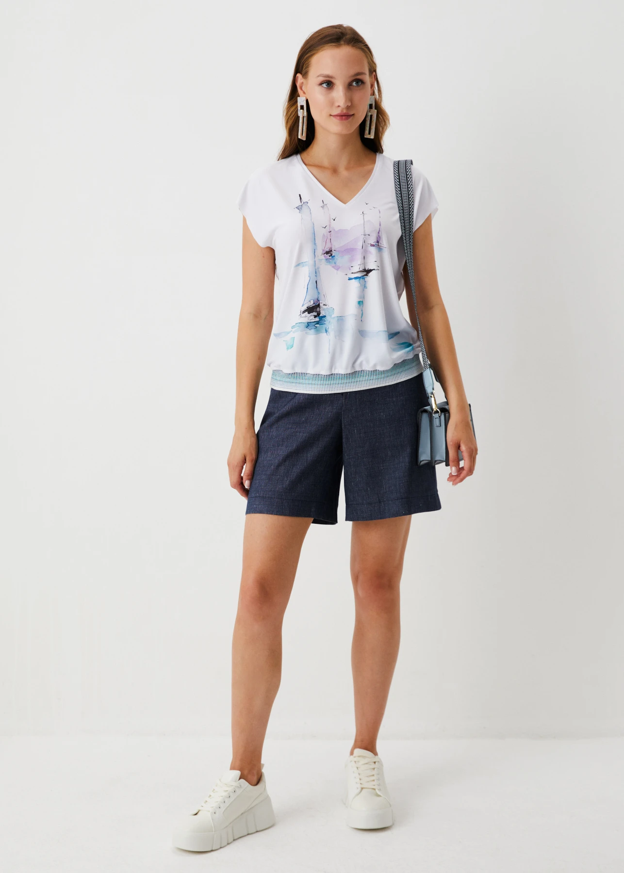 Шорты джинсовые укороченные 0